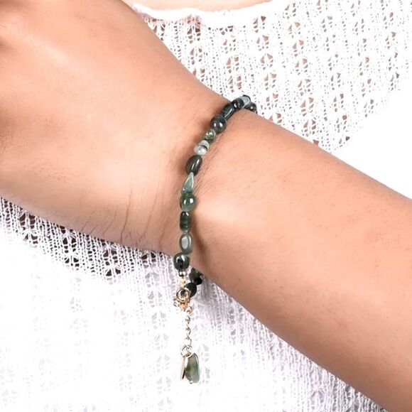 XMAS SALE Gold Chain Emerald Stone Quartz Crystal Beaded Bracelet - Picture 3 of 5